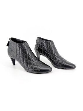 Chanel CC Quilted Cap Toe Ankle Boots Black Leather Size 38.5 US 7.5-8 Mid Heel